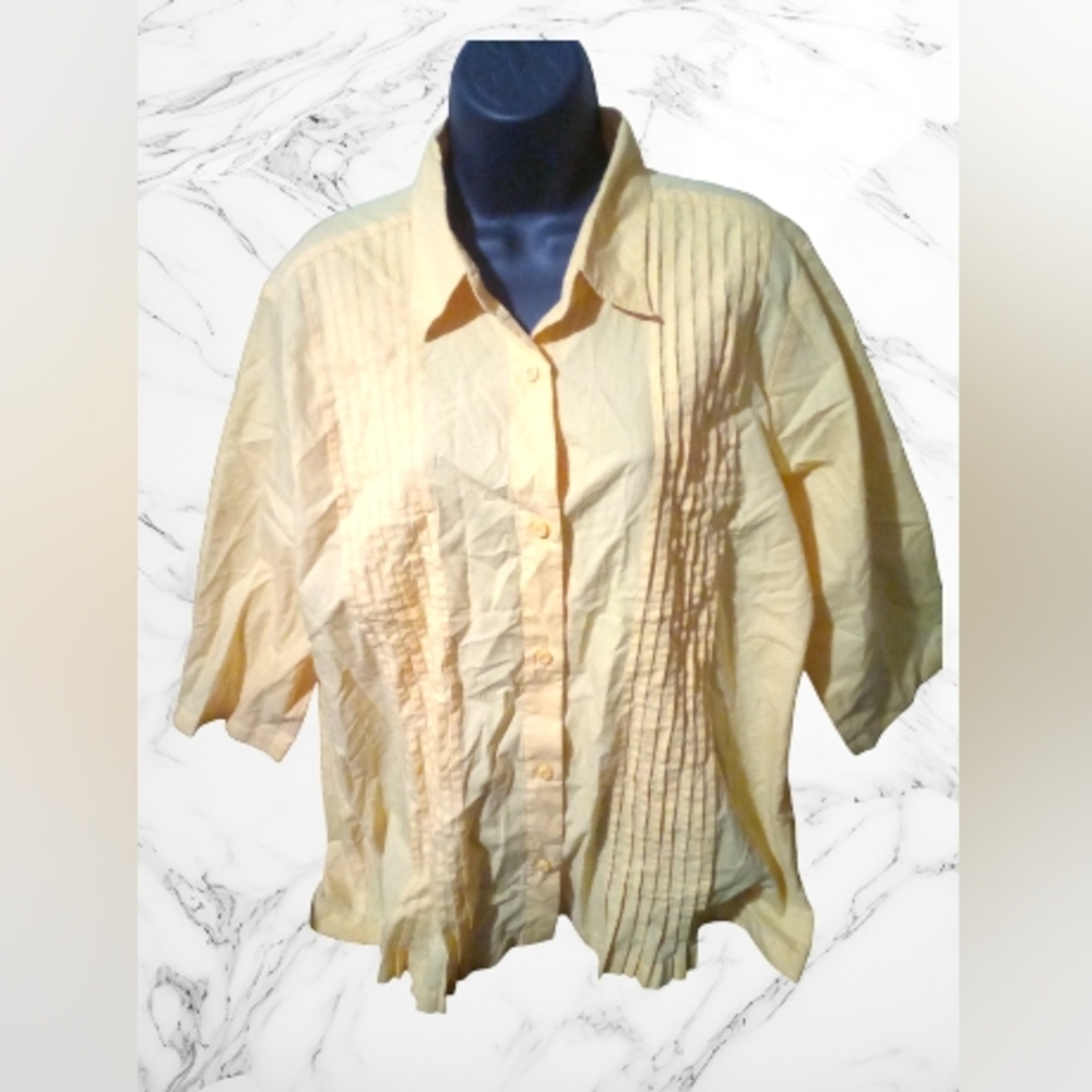"American Sweetheart" Women's ¾ Sleeve Pleated Flare Button Down Shirt